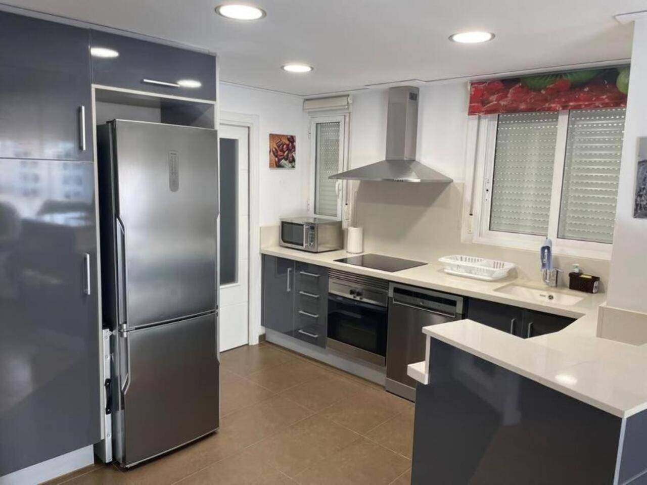 Parque Home Luminoso Y Moderno, Algemesi Home المظهر الخارجي الصورة